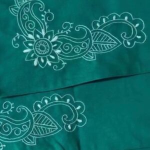 Emerald Paisely Placemat & Napkin Set