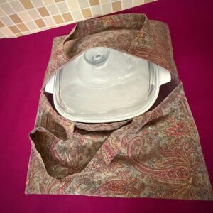 Amber Paisley Potluck Casserole Carrier