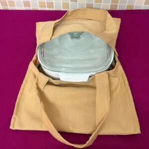 Classic Beige Potluck Casserole Carrier