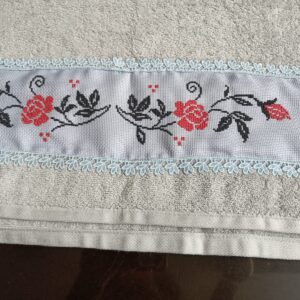 Rose Whisper Bath Towel