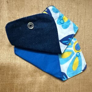 Blue Floral Cord Keeper – Travel Bag Identifier